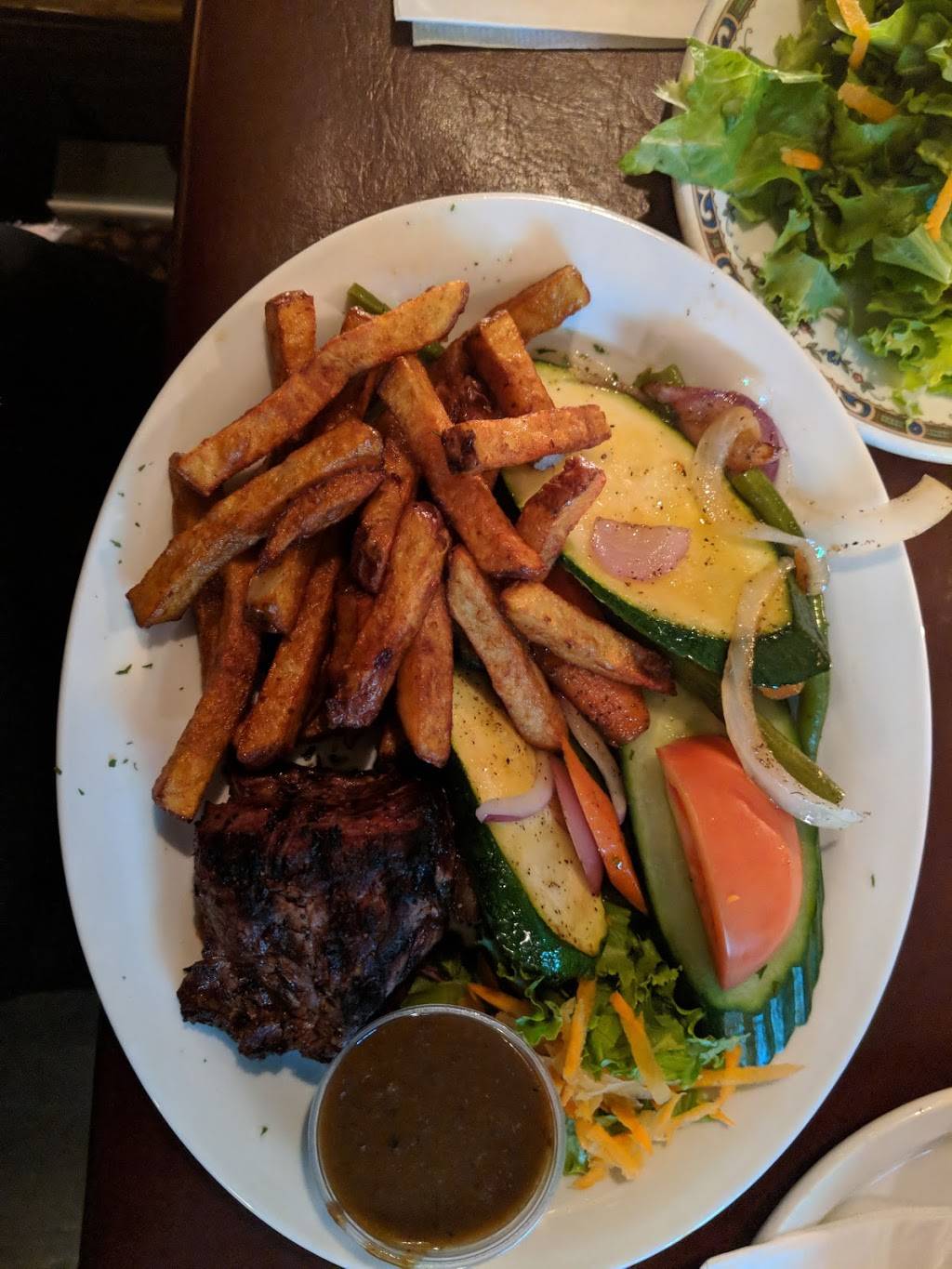 Le Rio | restaurant | 352 Rue Principale, Saint-Sauveur, QC J0R 1R0, Canada | 4502400864 OR +1 450-240-0864