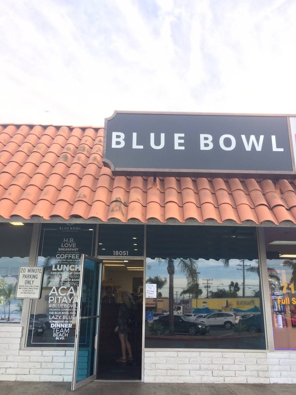 Blue Bowl | restaurant | 18051 Beach Blvd, Huntington Beach, CA 92648, USA | 7148765309 OR +1 714-876-5309