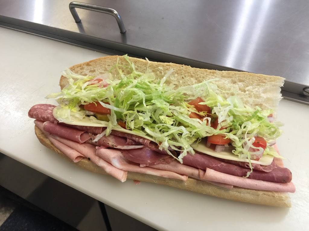 Tonys House of Pizza | meal takeaway | 2814, 662 Hancock St, Quincy, MA 02170, USA | 6174728868 OR +1 617-472-8868