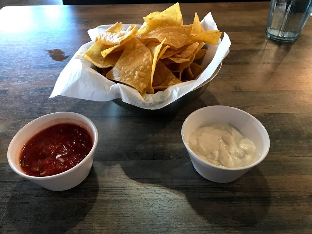 Plaza Azteca | restaurant | 1600 Premium Outlets Blvd, Norfolk, VA 23502, USA | 7572226677 OR +1 757-222-6677