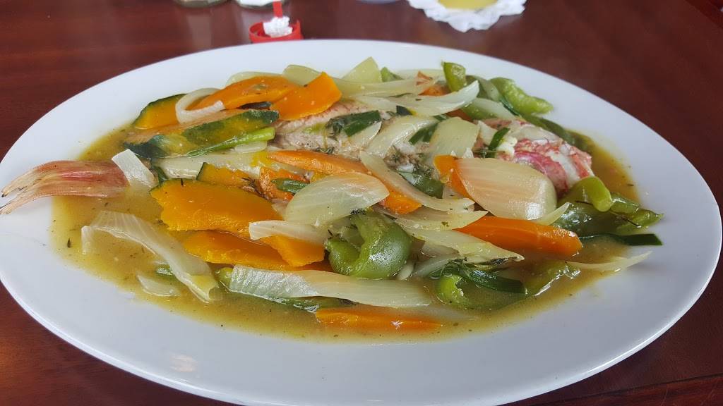 Caribbean Hut | restaurant | 9609 N Tryon St, Charlotte, NC 28262, USA | 7045930030 OR +1 704-593-0030