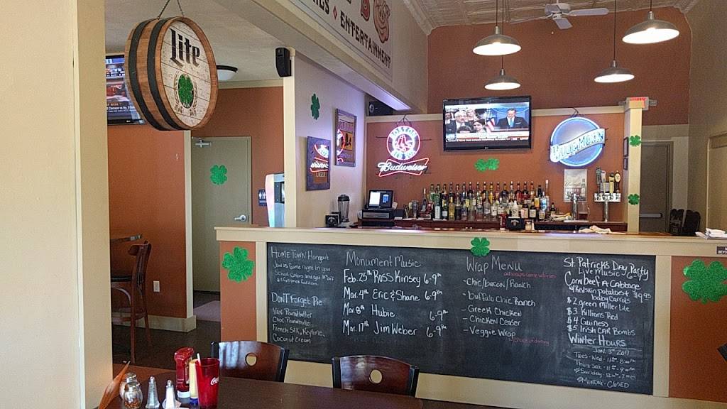 Monument Pizza Pub | restaurant | 60 N Public Square, Angola, IN 46703, USA | 2603194489 OR +1 260-319-4489