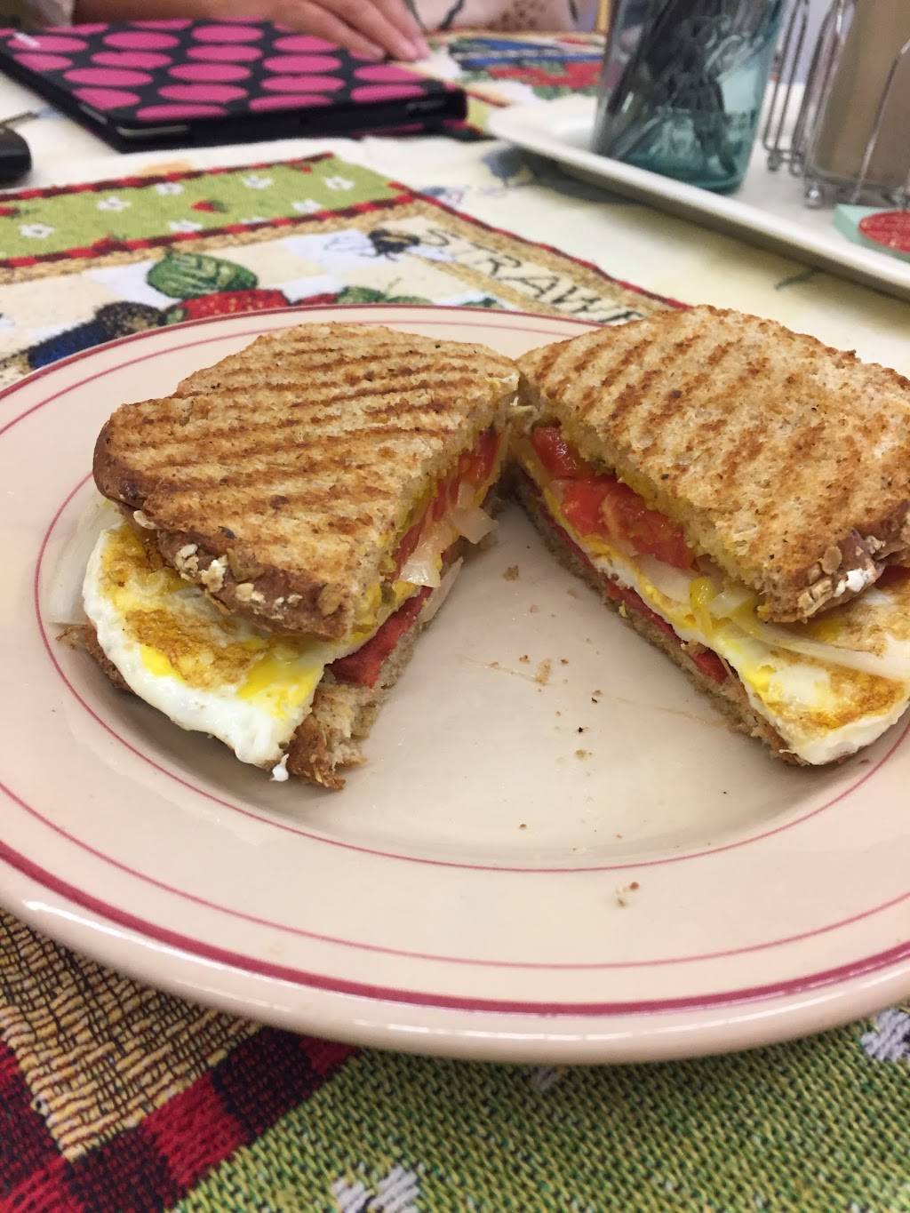 Seasons Eatings | bakery | 719 N Perry St, Napoleon, OH 43545, USA | 4199061130 OR +1 419-906-1130