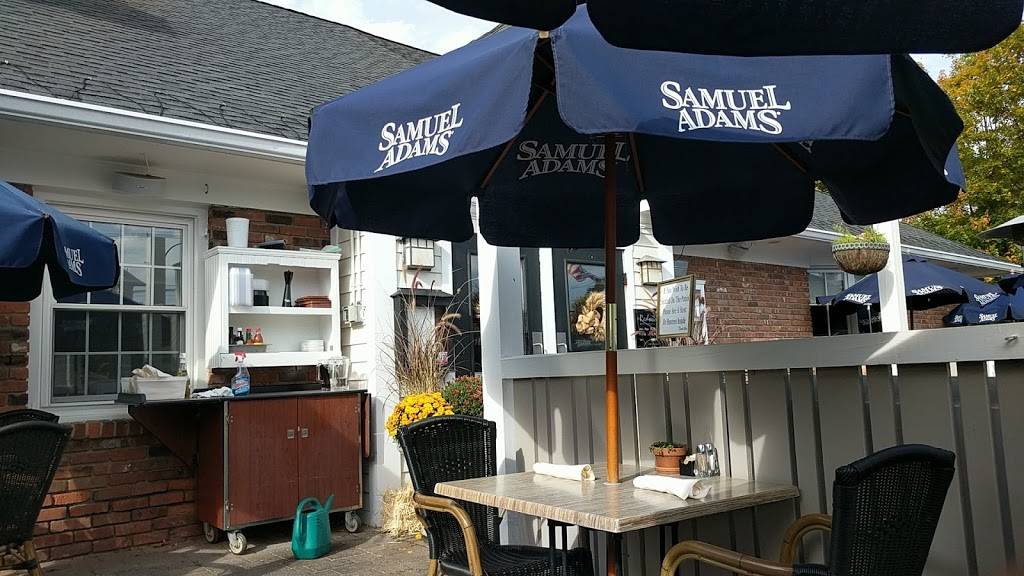 Redwoods Grill & Bar | restaurant | 459 Main St, Chester, NJ 07930, USA | 9088797909 OR +1 908-879-7909