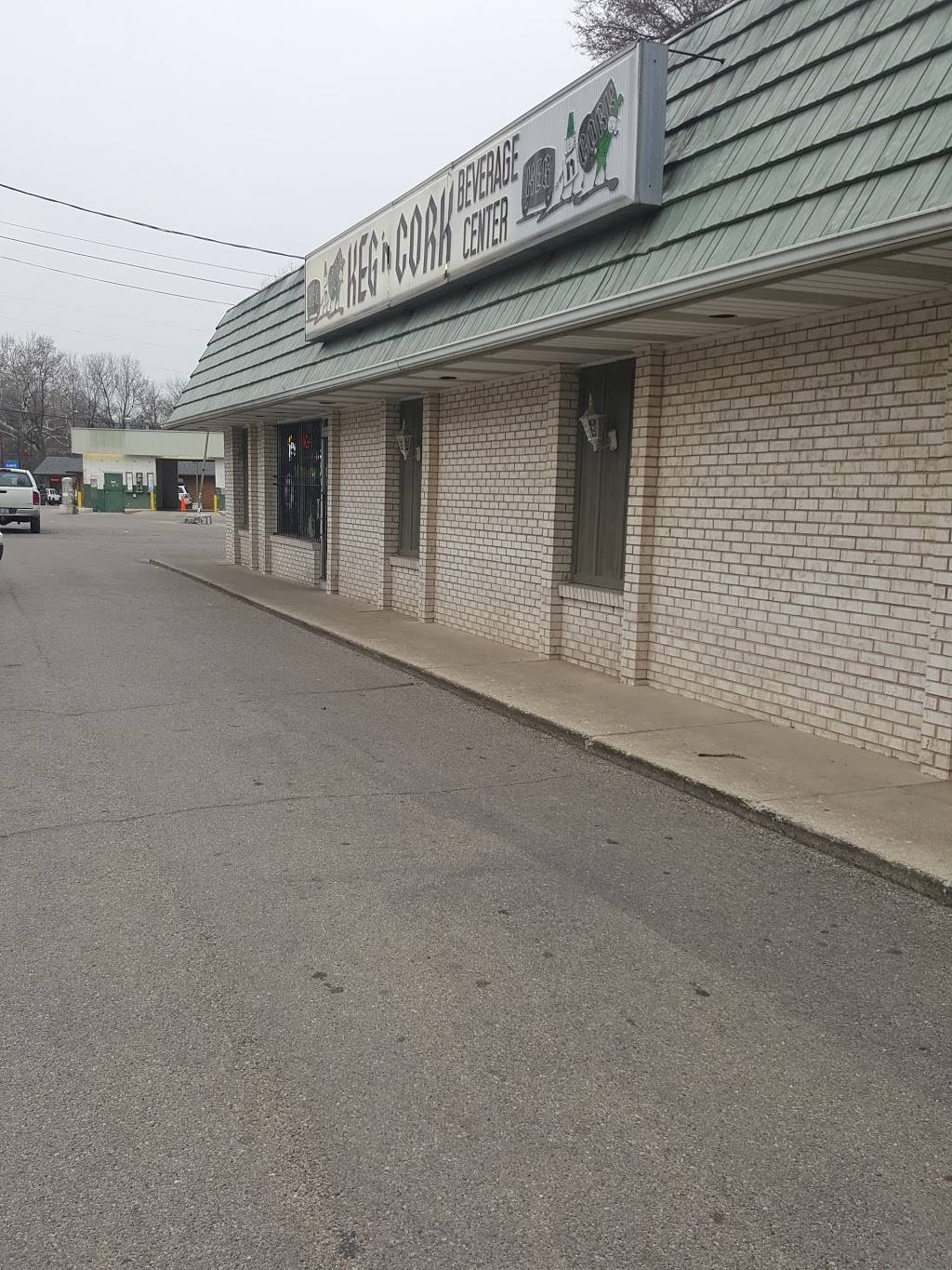 Keg n Cork Beverage Center | restaurant | 1115 Mitchell Blvd, Springfield, OH 45503, USA | 9373902571 OR +1 937-390-2571