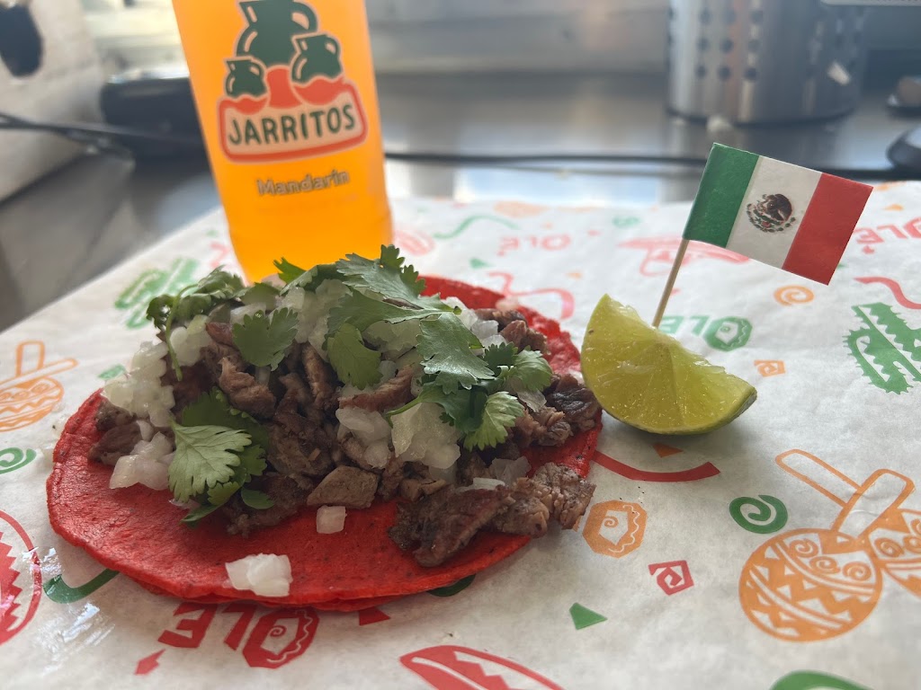 Tacomotora Station | restaurant | 7710 W Belmont Ave, Chicago, IL 60634, USA | 3128388360 OR +1 312-838-8360