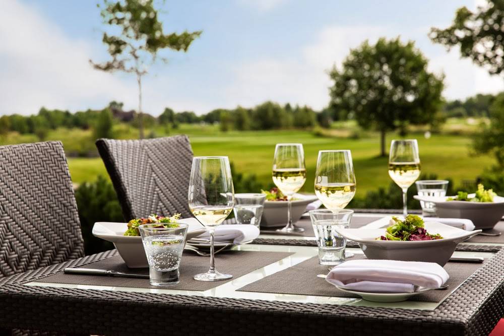 Brookstreet Hotel | night club | 525 Legget Dr, Kanata, ON K2K 2W2, Canada | 6132711800 OR +1 613-271-1800