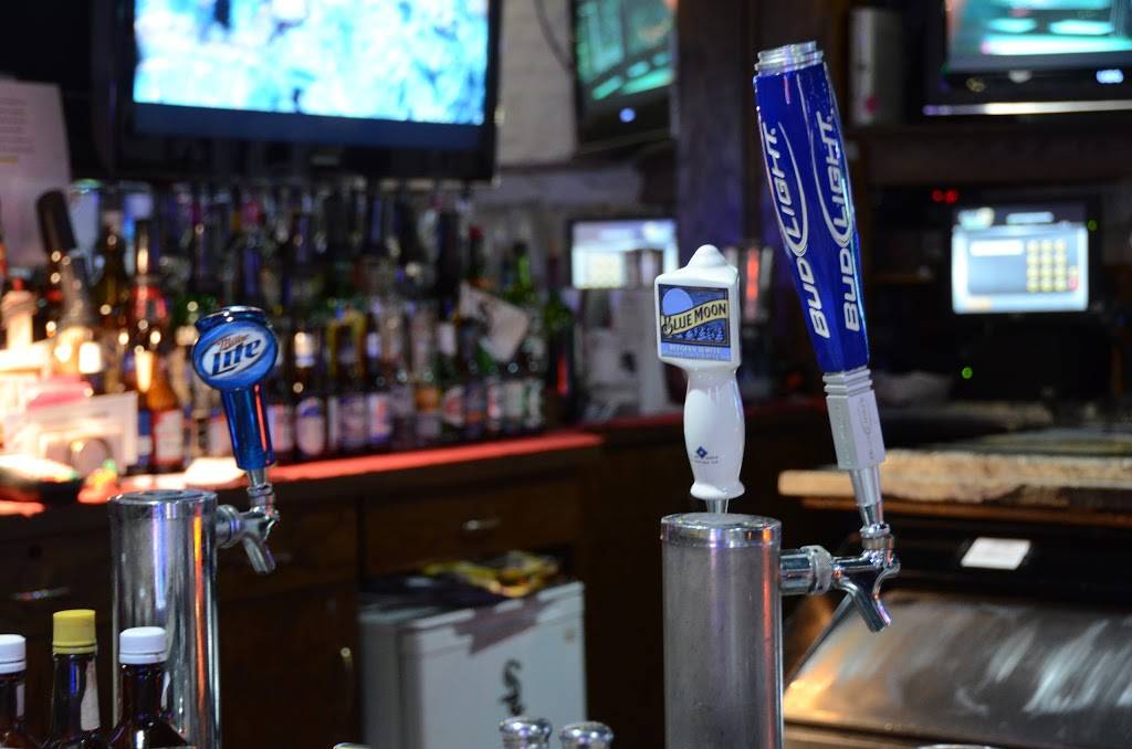 Anthonys Pizzeria | restaurant | 63 N Main St, Manteno, IL 60950, USA | 8154683484 OR +1 815-468-3484