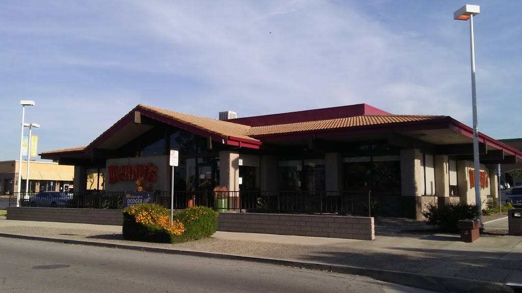 Dennys | restaurant | 825 W Foothill Blvd, Upland, CA 91786, USA | 9099813345 OR +1 909-981-3345
