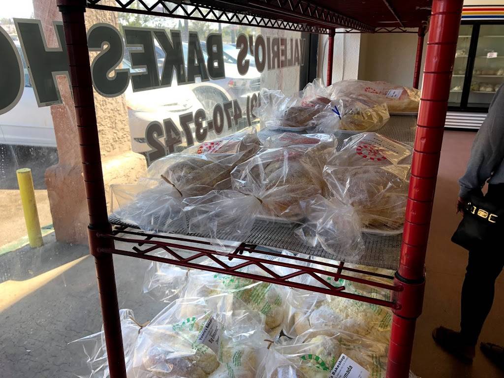 Valerios Bakeshop | restaurant | 2720 E Plaza Blvd, National City, CA 91950, USA | 6194703742 OR +1 619-470-3742