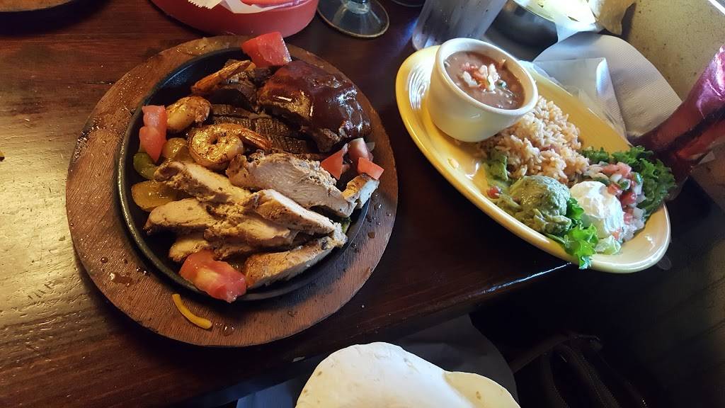 El Chico Mexican Restaurant | restaurant | 1751 Evans Rd, Melbourne, FL 32904, USA | 3217224622 OR +1 321-722-4622