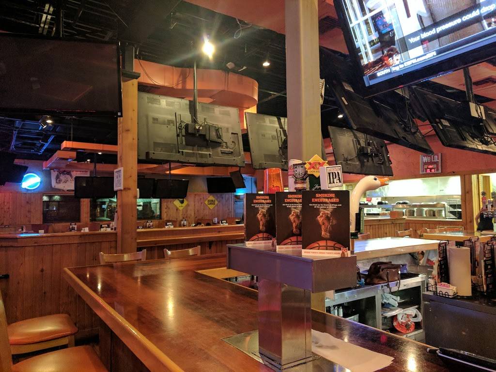 Hooters | restaurant | 9807 South Blvd, Charlotte, NC 28273, USA | 7046432044 OR +1 704-643-2044