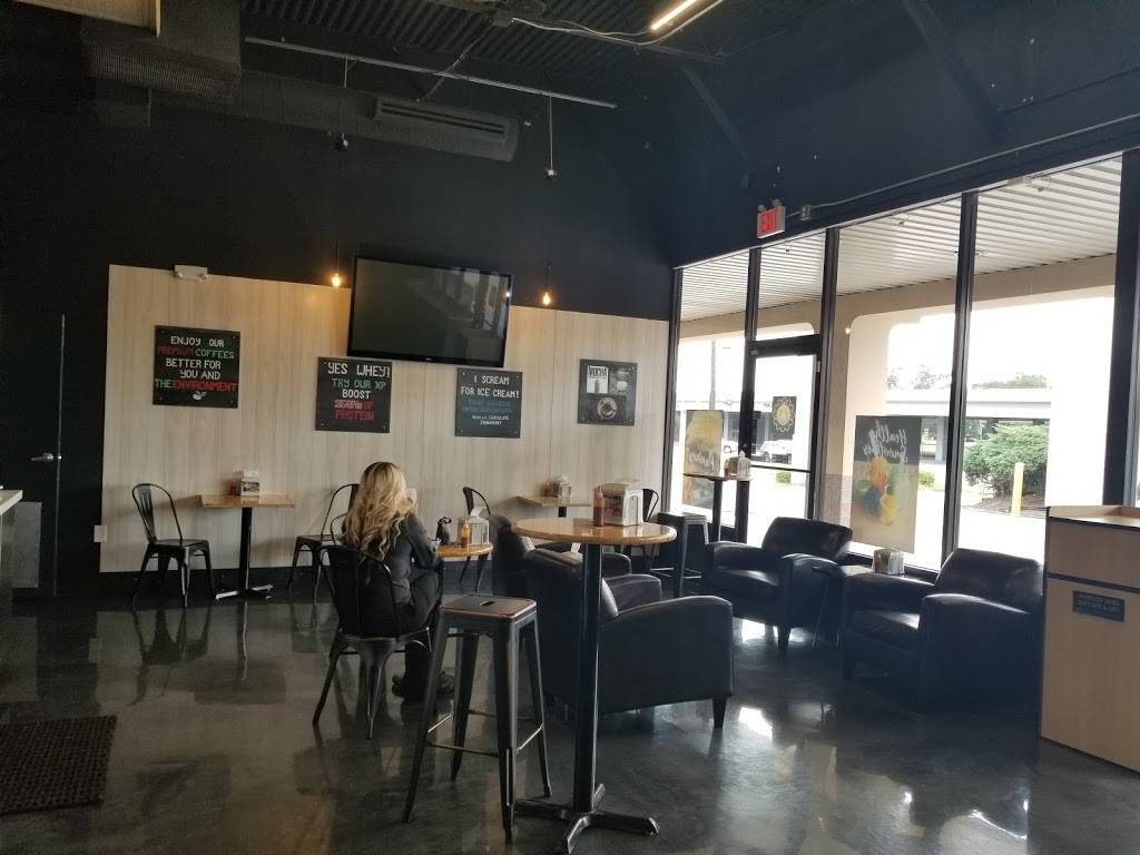 Grindbreak Cafe | cafe | 114 1st St E, Humble, TX 77338, USA | 2819135045 OR +1 281-913-5045