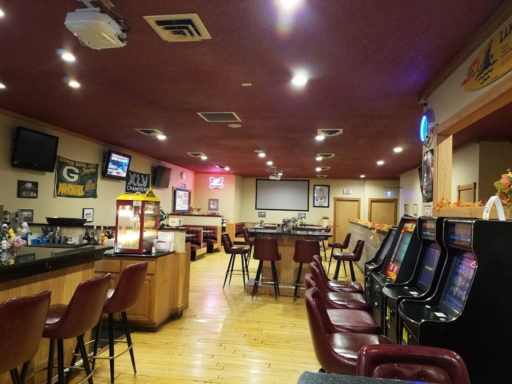 Rail House Restaurant & Brewpub | restaurant | 2029 Old Peshtigo Rd, Marinette, WI 54143, USA | 7157324646 OR +1 715-732-4646