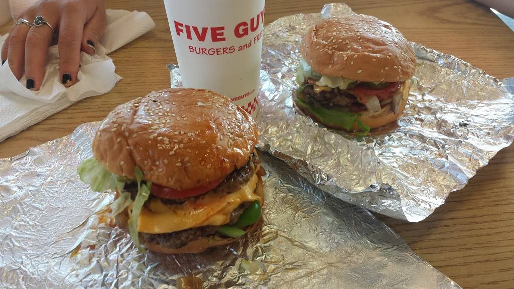 Five Guys | meal takeaway | 7945 Haven Ave, Rancho Cucamonga, CA 91730, USA | 9099419055 OR +1 909-941-9055