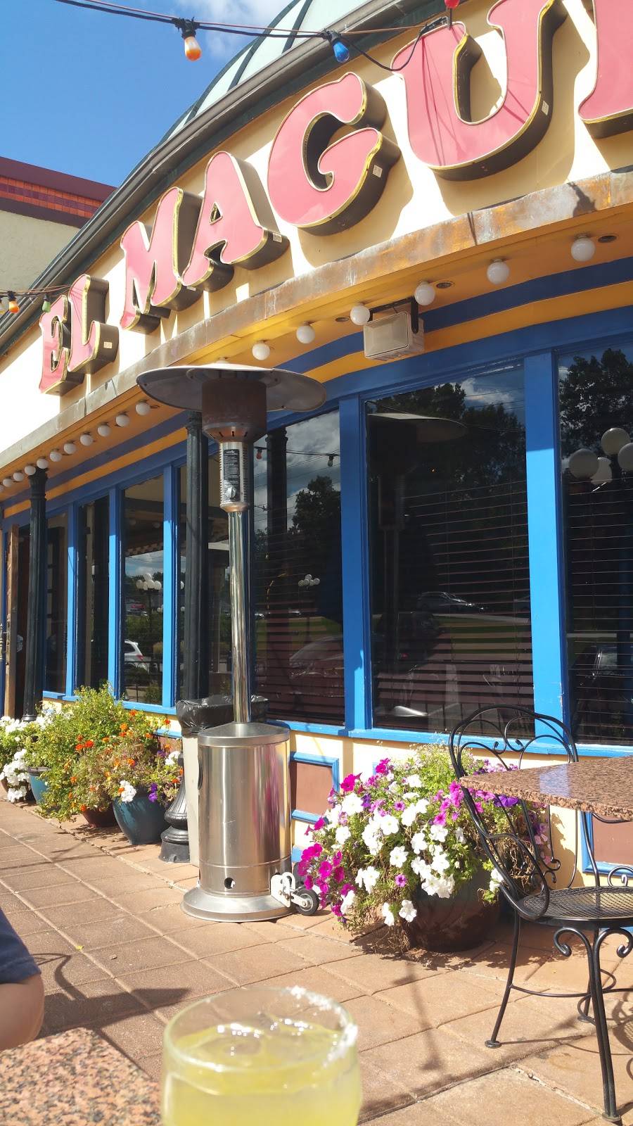 El Maguey | restaurant | 14501 Manchester Rd, Manchester, MO 63021, USA | 6362305733 OR +1 636-230-5733