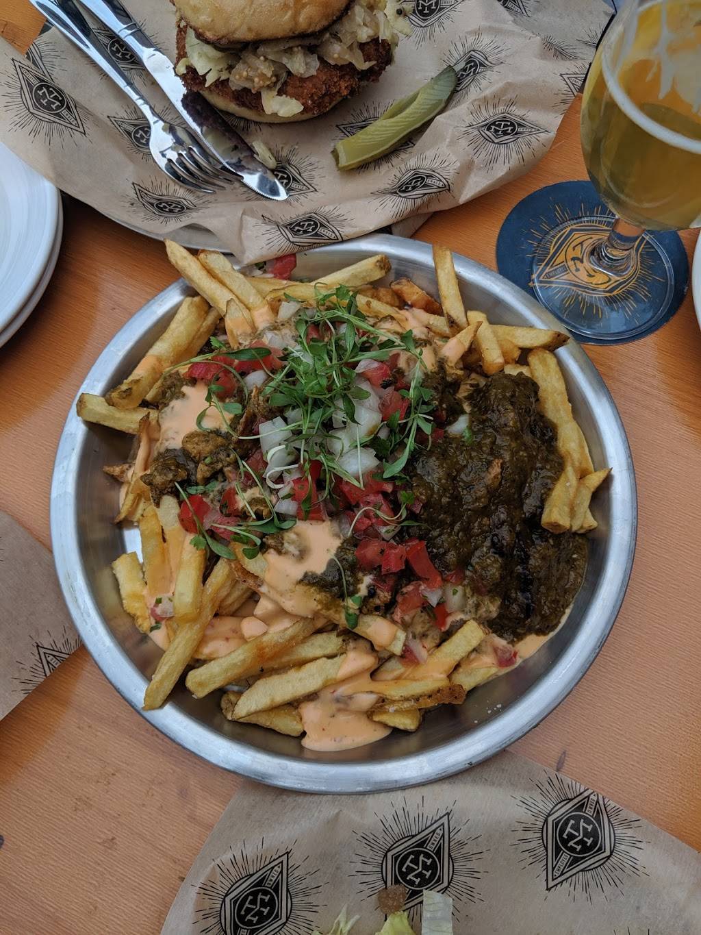 Modern Times Academy of Recreational Sciences | restaurant | 418 State St, Santa Barbara, CA 93101, USA | 8055669194 OR +1 805-566-9194