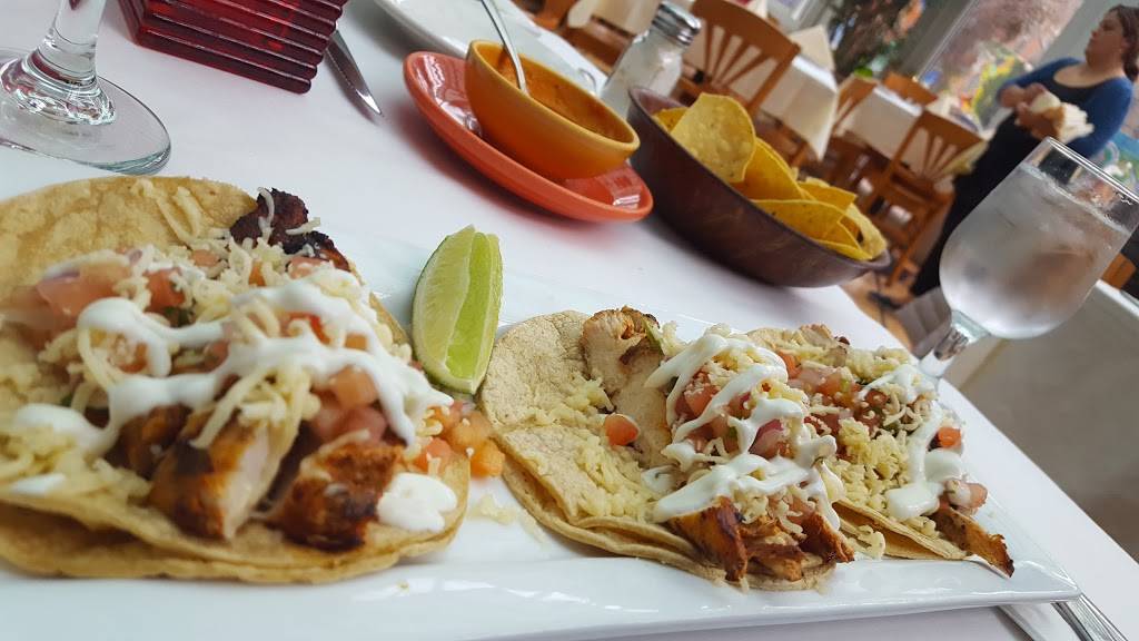 Las Palmas Restaurant | restaurant | 1835 W North Ave, Chicago, IL 60622, USA | 7732894991 OR +1 773-289-4991