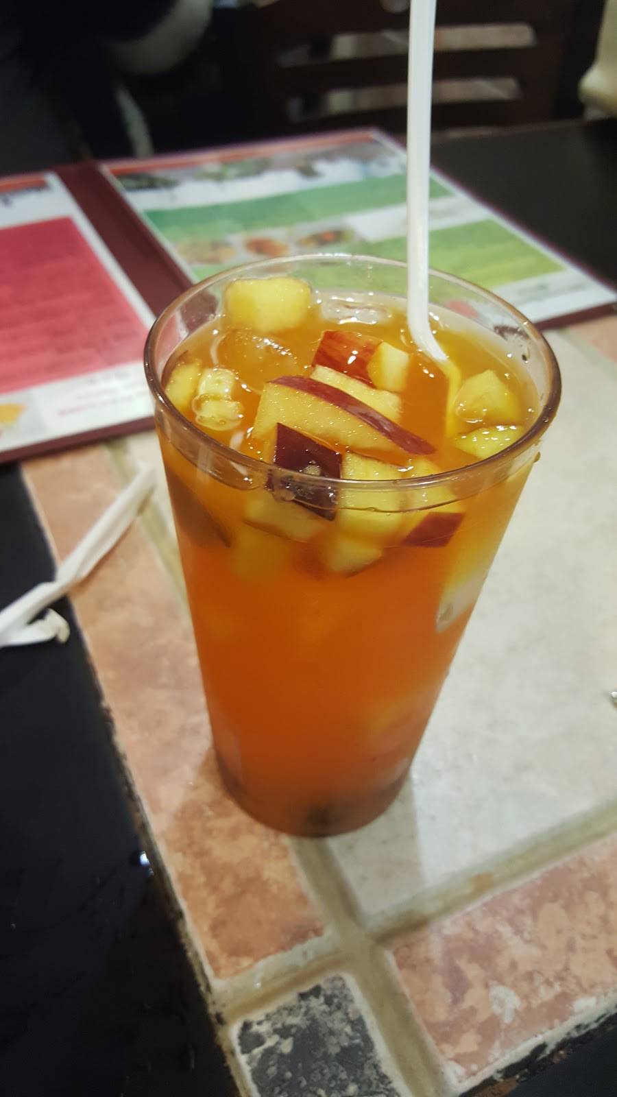 Pupuseria La Familiar | restaurant | 8145 Baltimore Ave K, College Park, MD 20740, USA | 3014748484 OR +1 301-474-8484