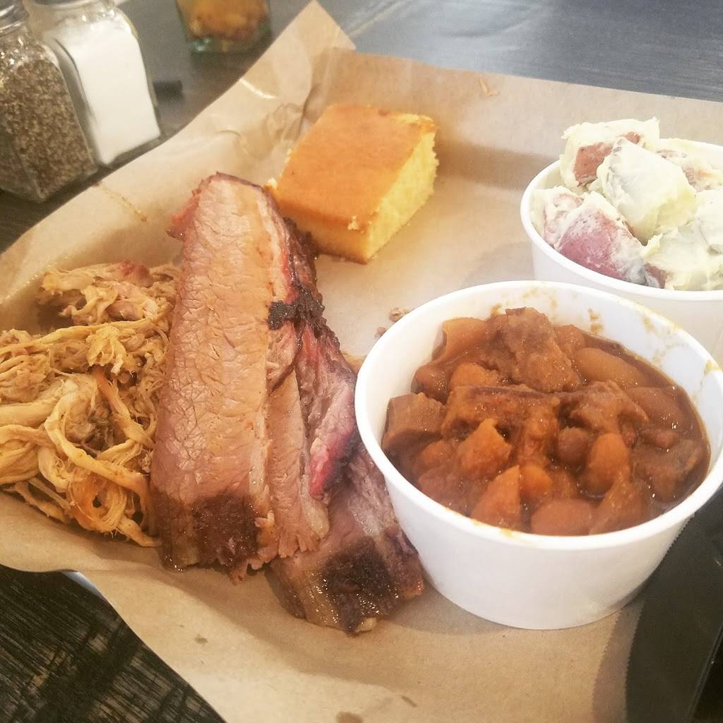 Small Batch Barbecue | restaurant | 2302 Bedford Ave, Lynchburg, VA 24503, USA | 4344392807 OR +1 434-439-2807