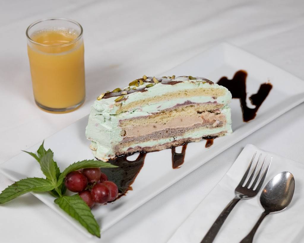 Mazal Tov Kosher Cuisine | restaurant | 1653 Ouellette Ave, Windsor, ON N8X 4W8, Canada | 5192520221 OR +1 519-252-0221