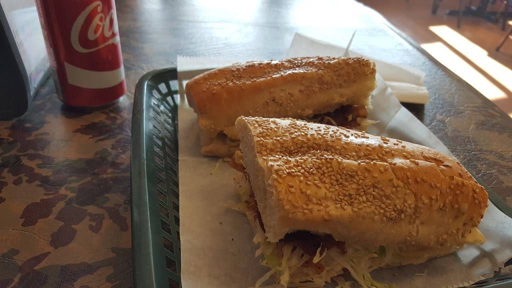 Lacagninas Italian Deli | restaurant | 1332 Lyell Ave, Rochester, NY 14606, USA | 5852544620 OR +1 585-254-4620