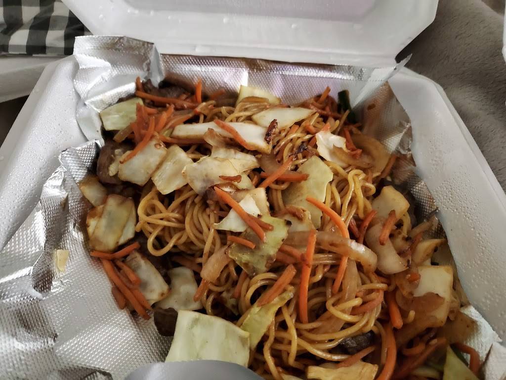 Mamas Noodle Bar | restaurant | 248 Wisconsin St, Oshkosh, WI 54901, USA | 9206636378 OR +1 920-663-6378