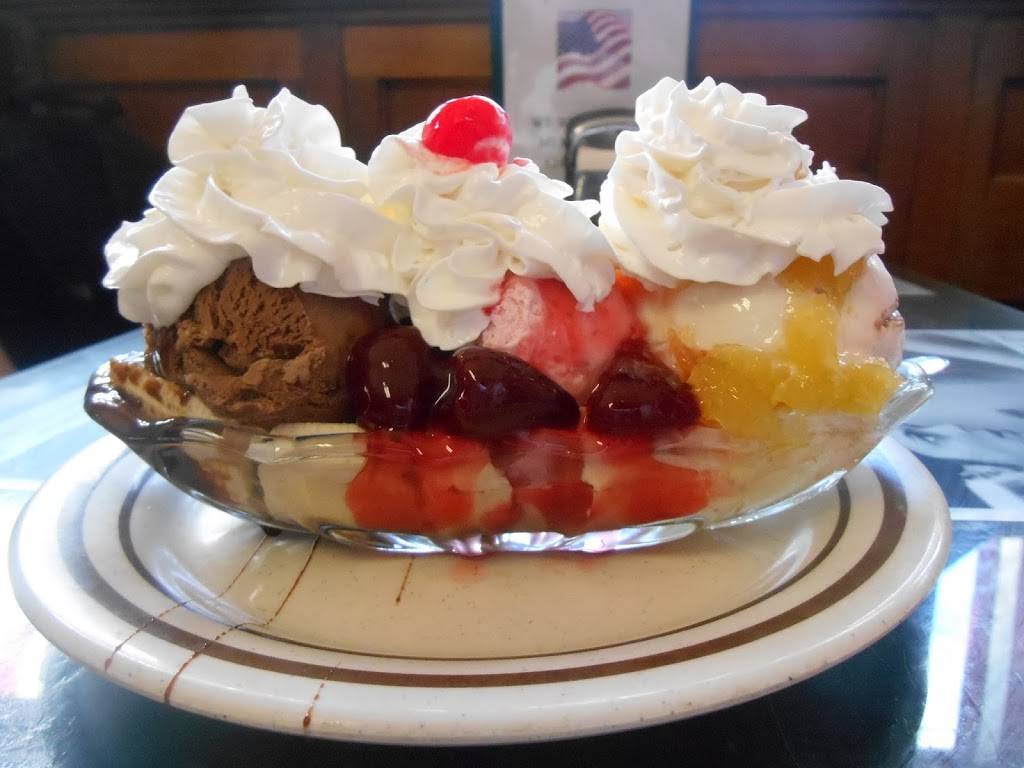 Eckels Ice Cream Fountain | restaurant | 36 E Main St, Mechanicsburg, PA 17055, USA | 7174588551 OR +1 717-458-8551
