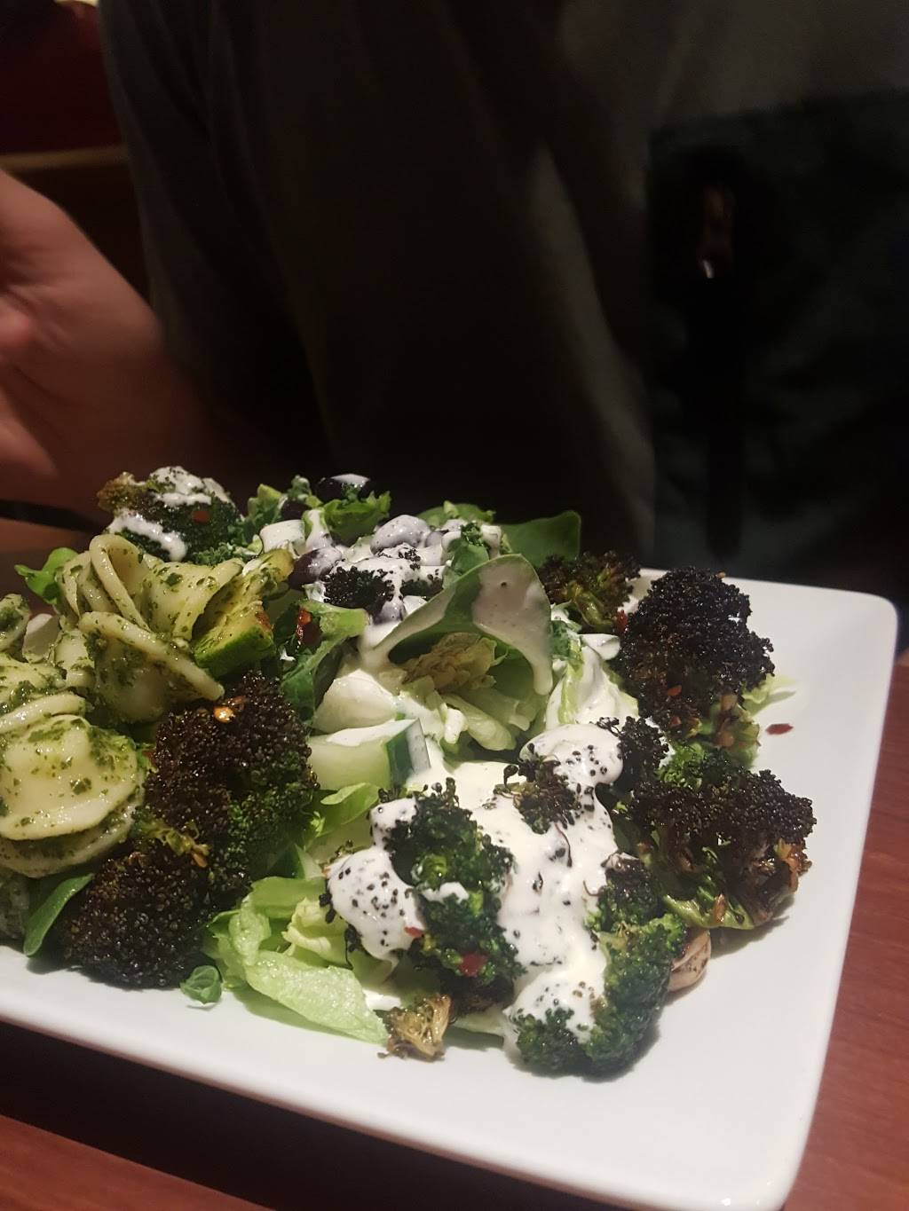Ruby Tuesday | restaurant | 20 Waterville Commons Drive, Waterville, ME 04901, USA | 2078598991 OR +1 207-859-8991