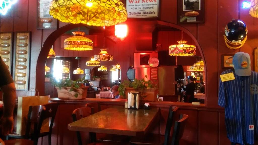 Tony Packos Restaurant | cafe | 1902 Front St, Toledo, OH 43605, USA | 4196916054 OR +1 419-691-6054