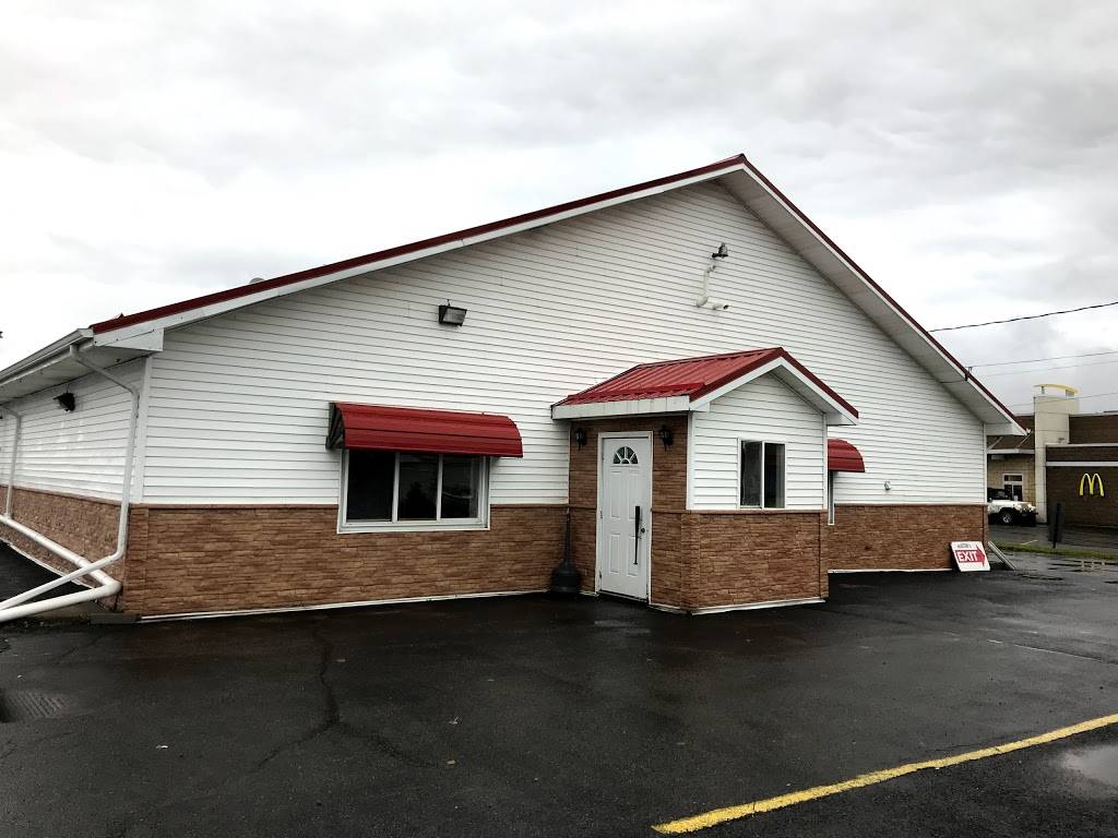 Busters Restaurant | restaurant | 1130 Paterson St, Ogdensburg, NY 13669, USA | 3153933545 OR +1 315-393-3545