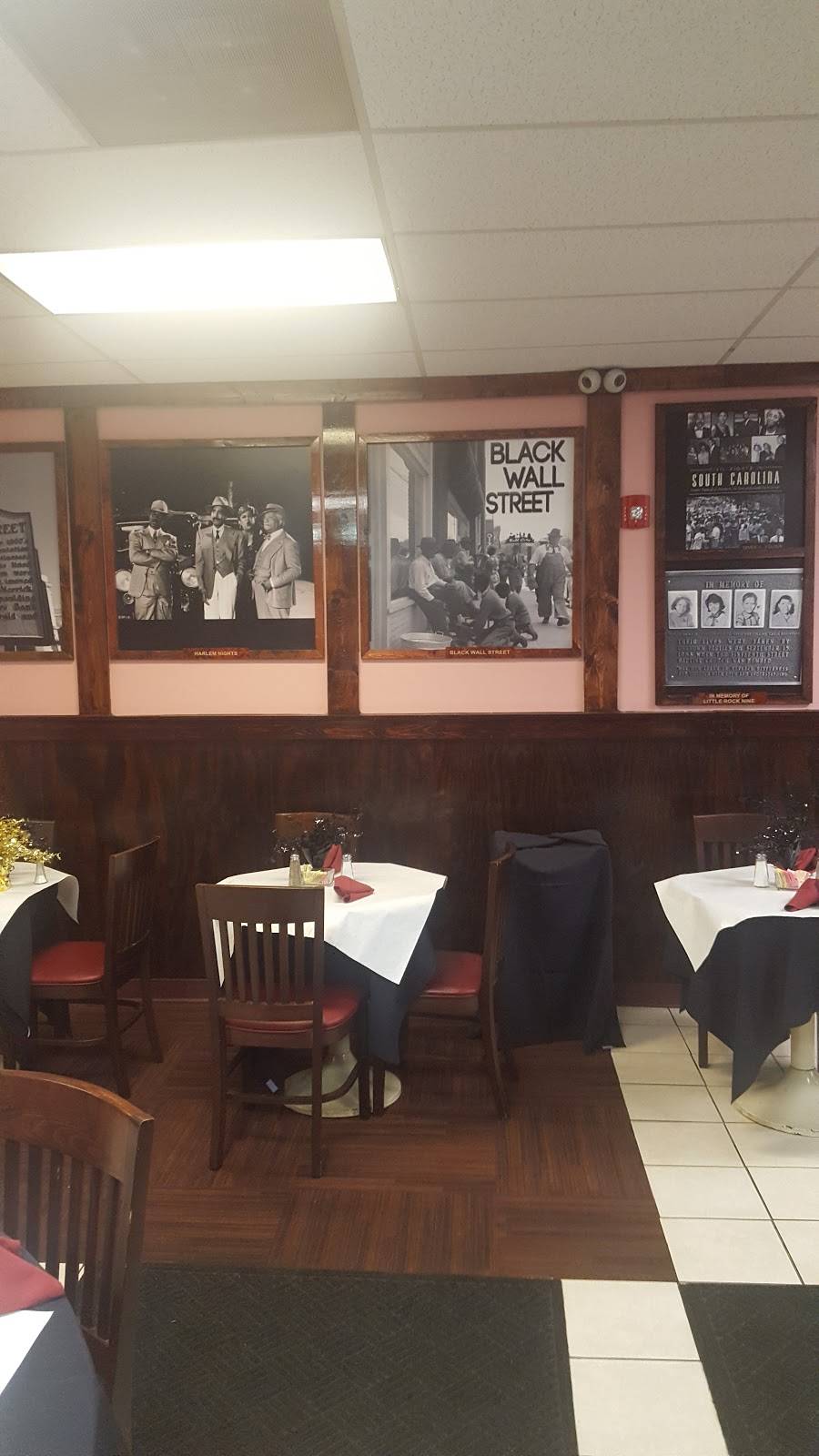 Annies Wall Street Restaurant | restaurant | 3216 E 93rd St, Cleveland, OH 44104, USA | 2164292339 OR +1 216-429-2339
