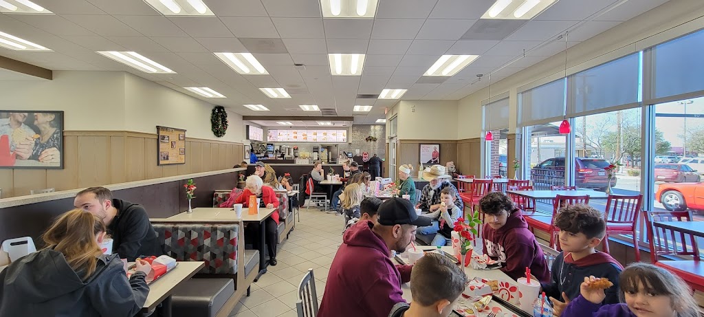 Chick-fil-A | restaurant | 25 Village Cir, Midland, TX 79701, USA | 4326871282 OR +1 432-687-1282