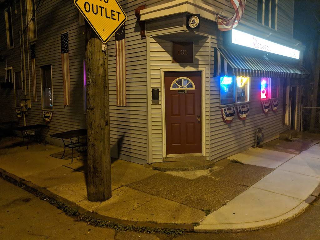 Marinaros Larkin Tavern | restaurant | 131 Van Rensselaer St, Buffalo, NY 14210, USA | 7168455400 OR +1 716-845-5400