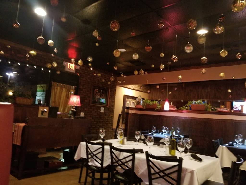 Bascettis Italian Grille | restaurant | 1568 Main St, Dunedin, FL 34698, USA | 7277382808 OR +1 727-738-2808