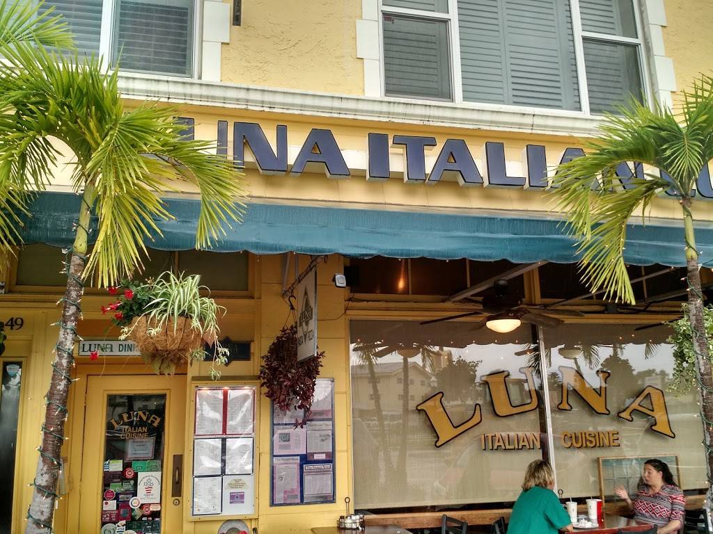 Luna Downtown Stuart | restaurant | 49 SW Flagler Ave #2148, Stuart, FL 34994, USA | 7722880550 OR +1 772-288-0550
