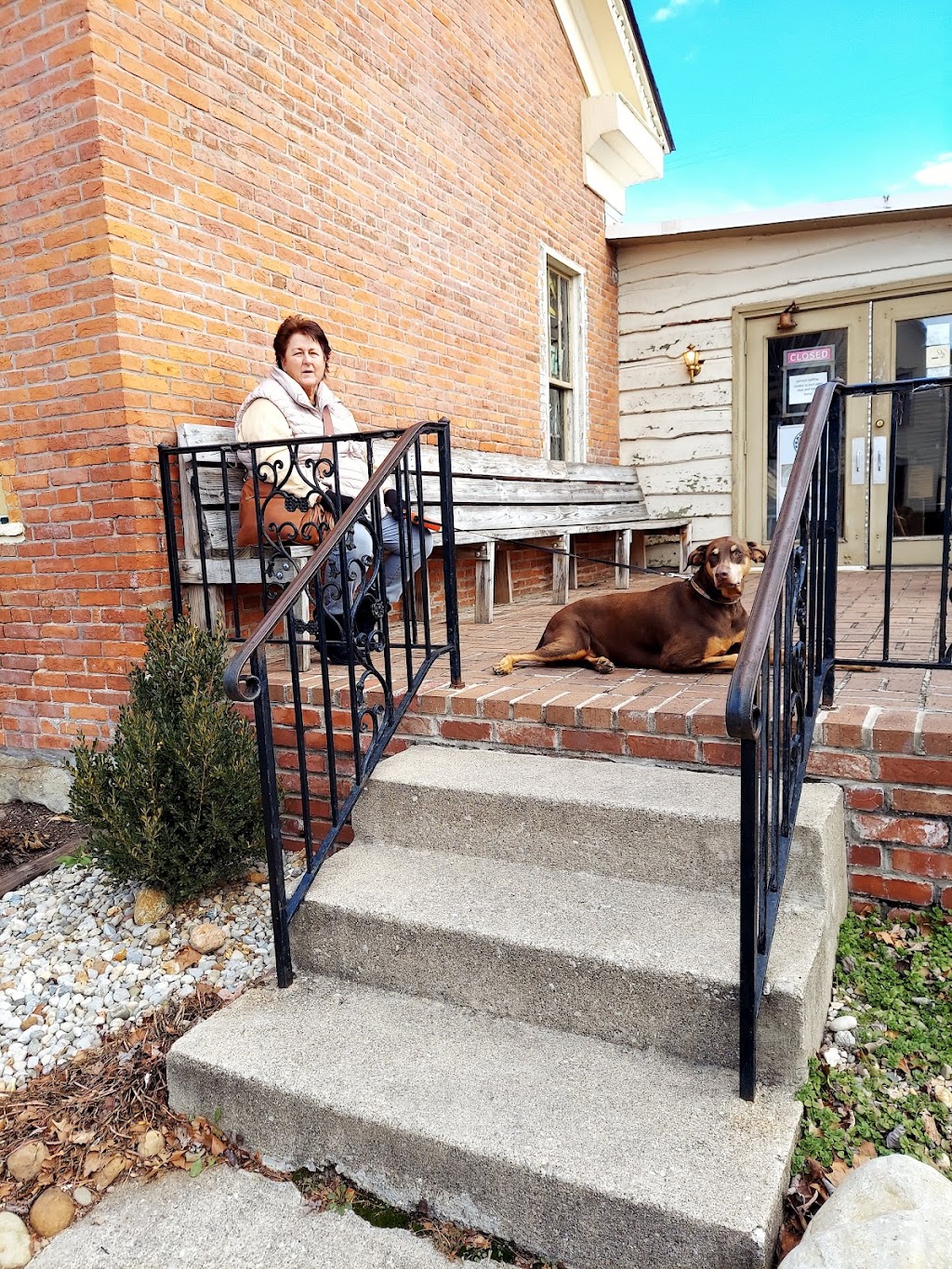 Fearrins Ice Cream & Yogurt Depot | restaurant | 95 S Van Buren St, Nashville, IN 47448, USA | 8129887677 OR +1 812-988-7677