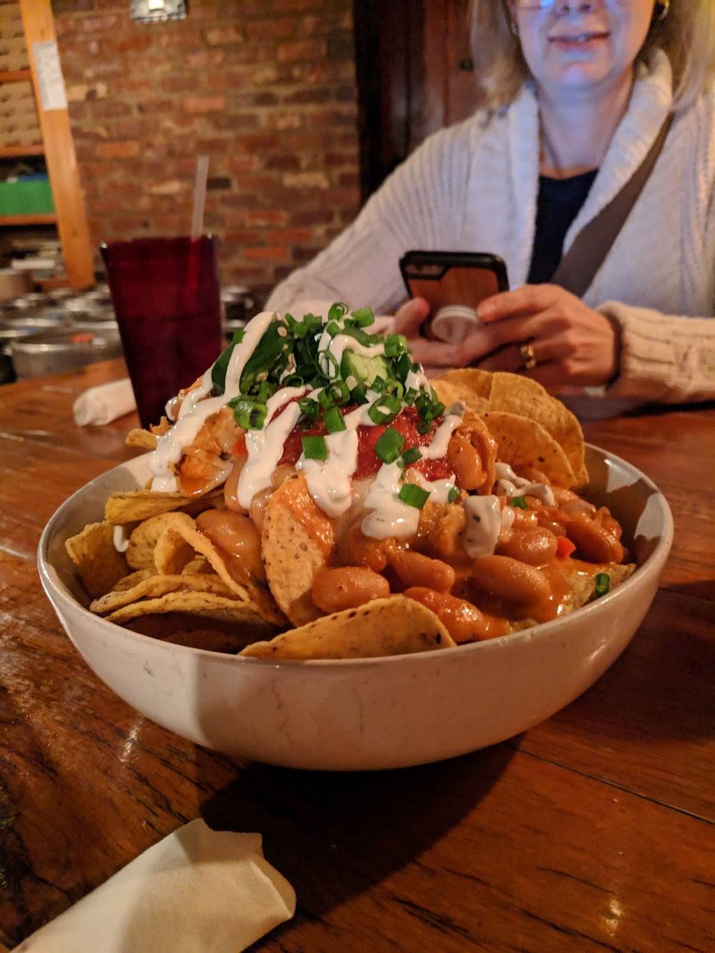 Rivermont Pizza | restaurant | 2496 Rivermont Ave, Lynchburg, VA 24503, USA | 4348462877 OR +1 434-846-2877