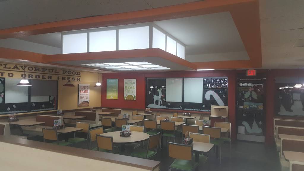 Del Taco | meal takeaway | 2665 S Waterman Ave, San Bernardino, CA 92408, USA | 9098250520 OR +1 909-825-0520