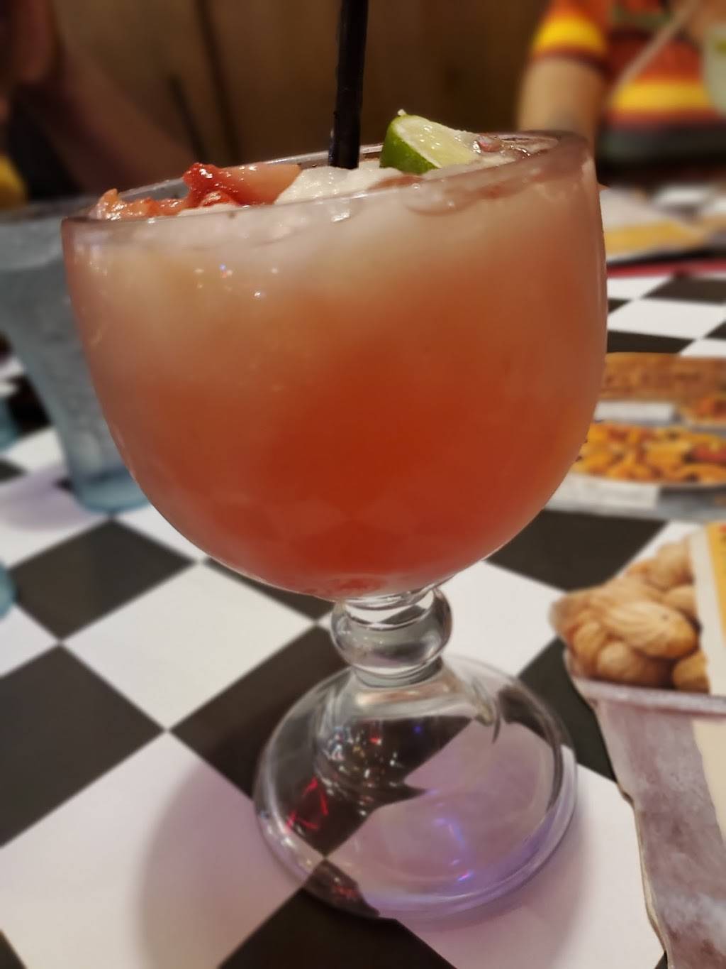 Logans Roadhouse | restaurant | 3954 N Gloster St, Tupelo, MS 38804, USA | 6628407552 OR +1 662-840-7552