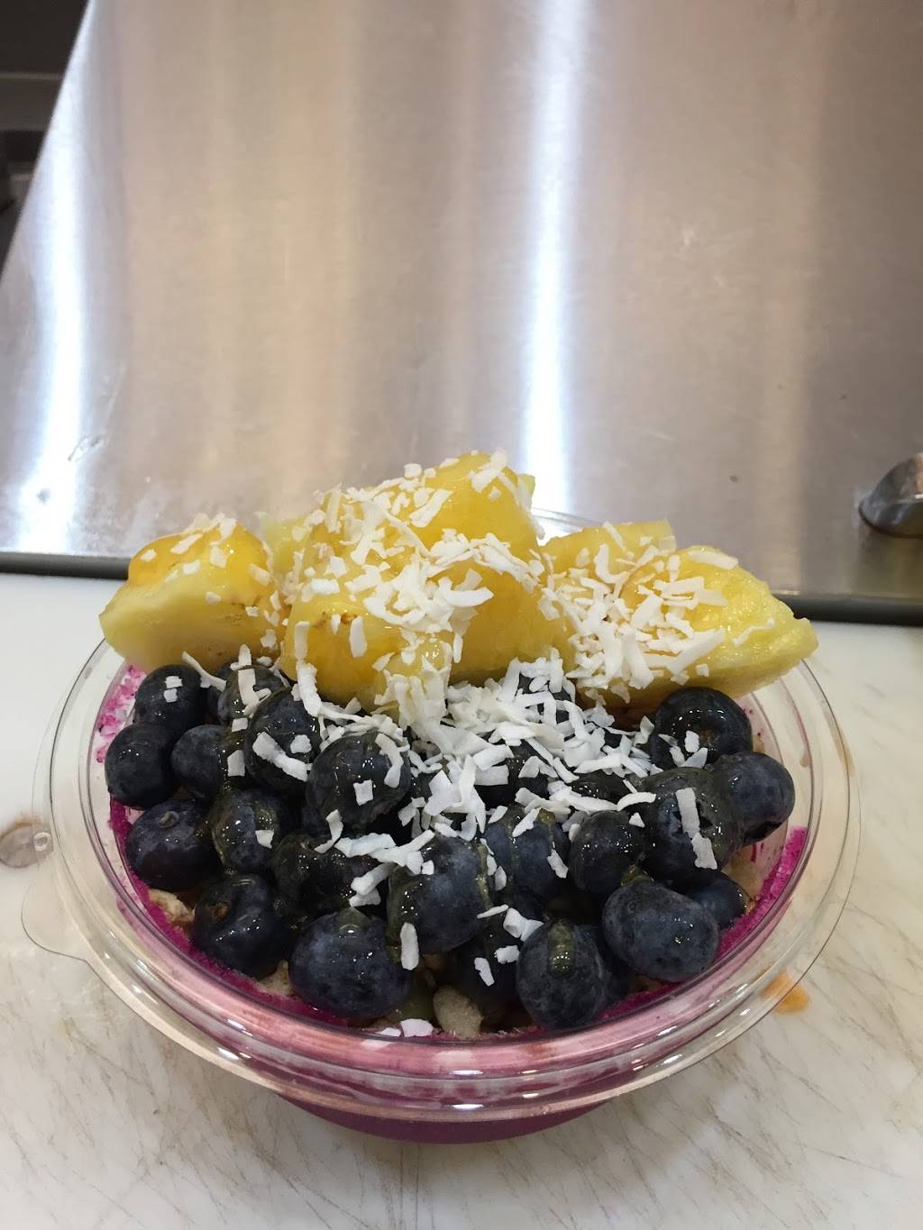 Jamba Juice Charlotte/Douglas Intl Airport | restaurant | 5501 Josh Birmingham Pkwy Concourse D, Charlotte, NC 28219, USA | 7043599572 OR +1 704-359-9572