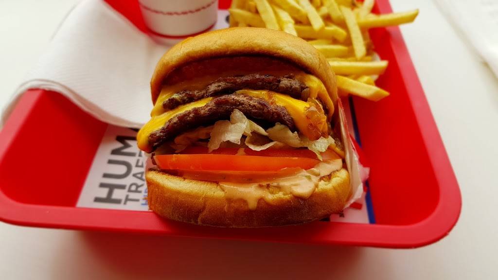 In-N-Out Burger | restaurant | 32060 Union Landing Blvd, Union City, CA 94587, USA | 8007861000 OR +1 800-786-1000