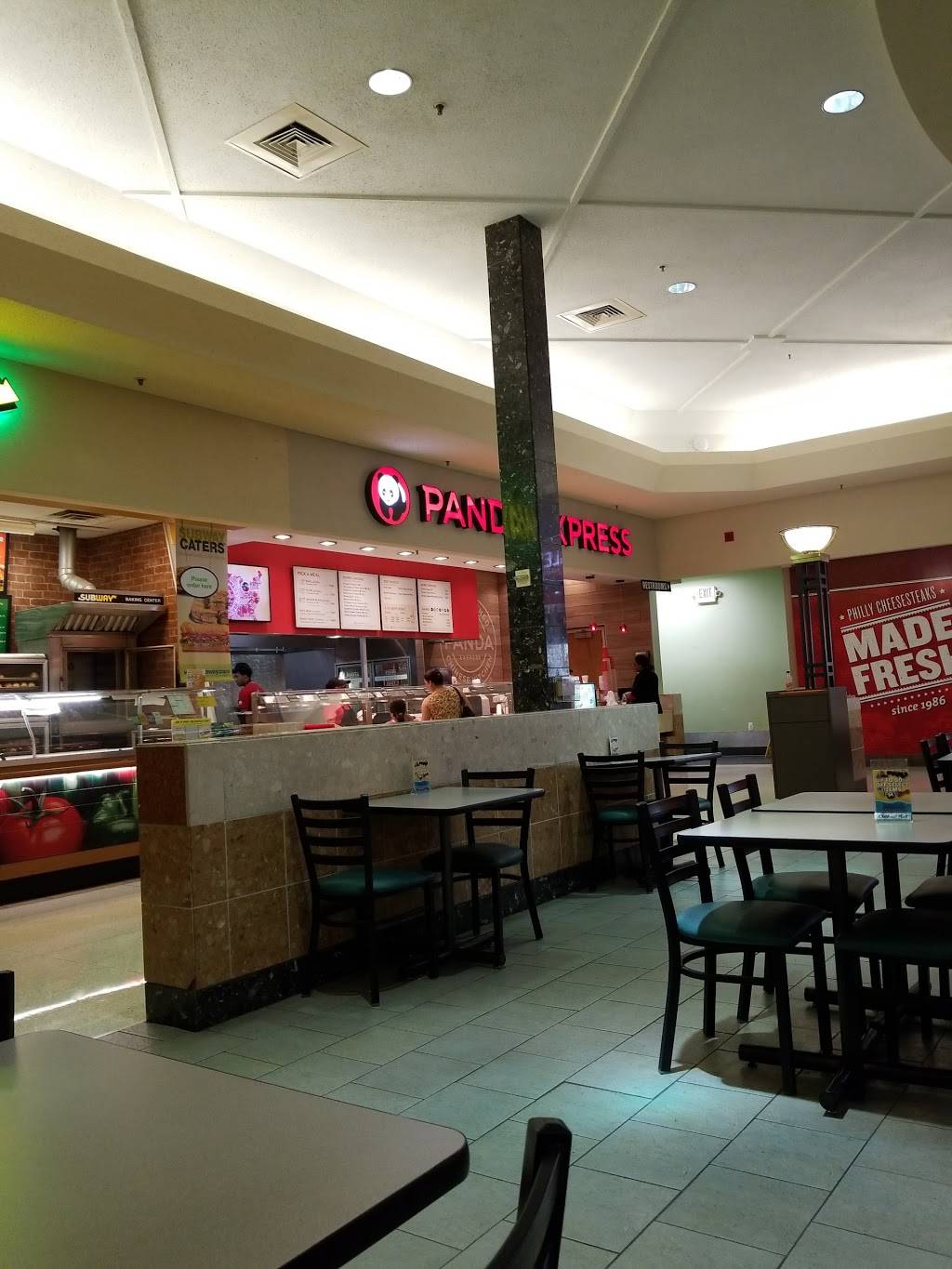 Panda Express | meal takeaway | 498 W 14 Mile Rd E, Troy, MI 48083, USA | 2486162920 OR +1 248-616-2920