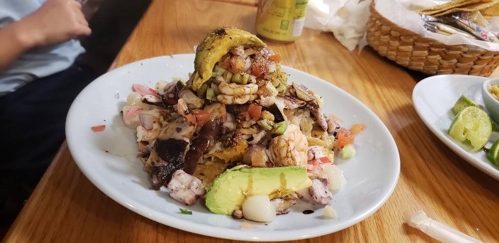 Mariscos El Kora | restaurant | 5207 S Archer Ave, Chicago, IL 60632, USA | 7732842484 OR +1 773-284-2484
