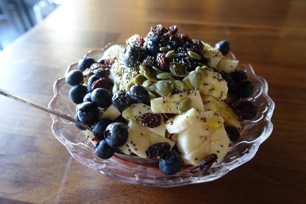 Karma Juice Bar & Eatery | restaurant | 209 1st St NE, St. Petersburg, FL 33701, USA | 7278964000 OR +1 727-896-4000