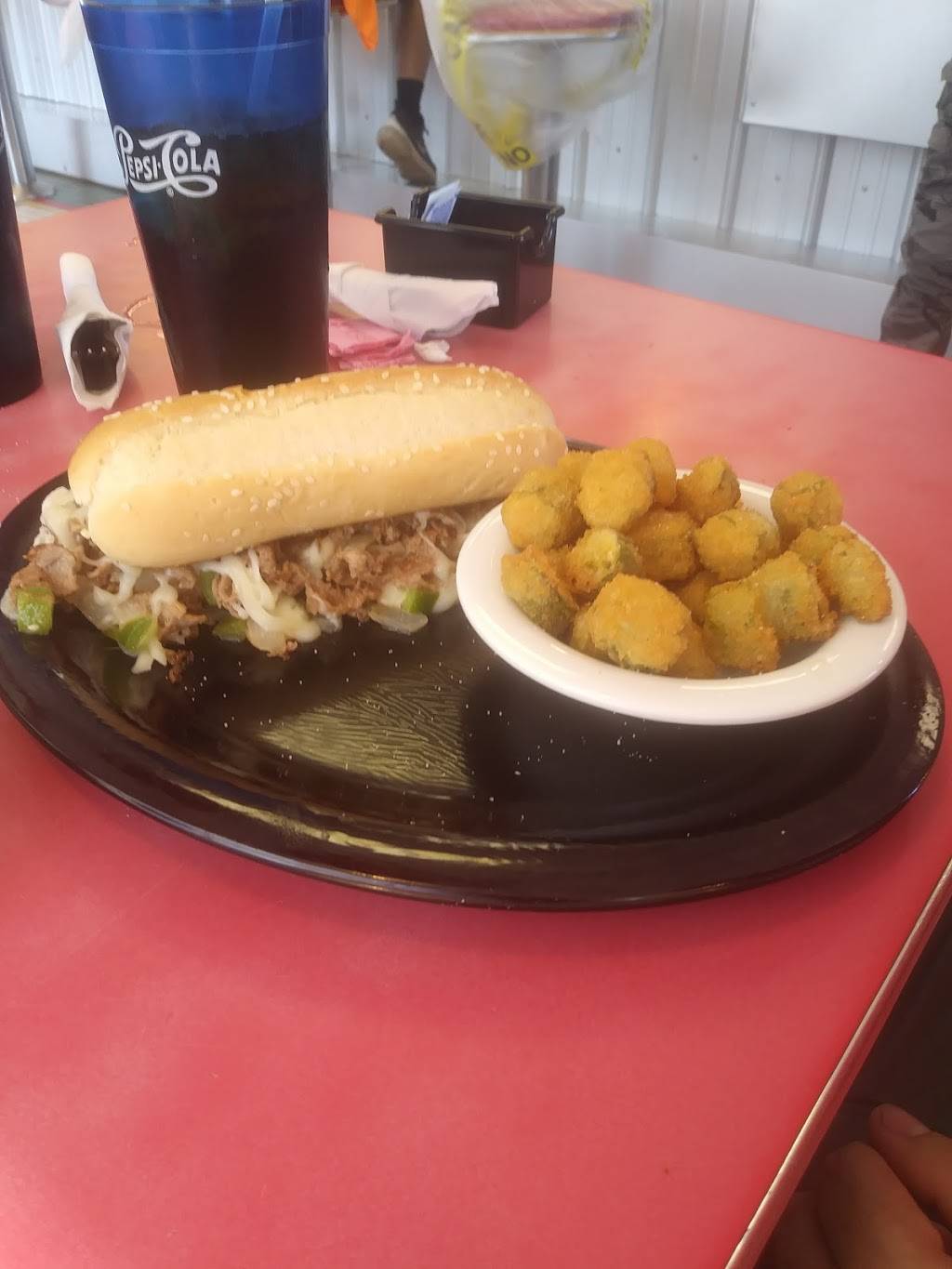 Dabbs Diner | restaurant | 814 Main St NE, Hanceville, AL 35077, USA | 2568871121 OR +1 256-887-1121