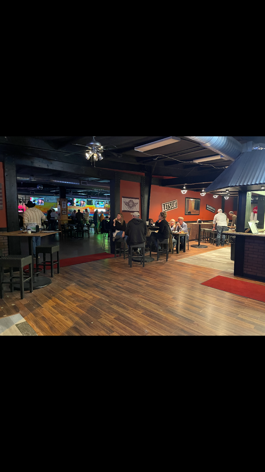 Busters Brick House Pizza | restaurant | 5900 Thomas Dr, Panama City, FL 32408, USA | 8502490902 OR +1 850-249-0902