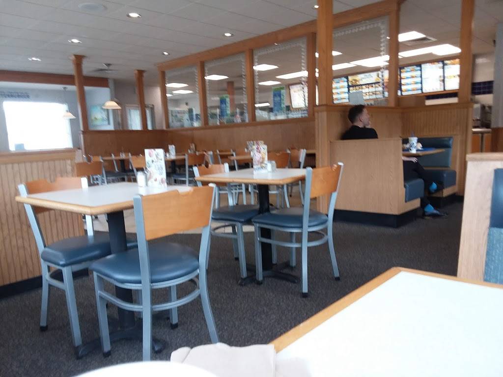 Culvers | restaurant | 1325 Northport Dr, Madison, WI 53704, USA | 6082427731 OR +1 608-242-7731
