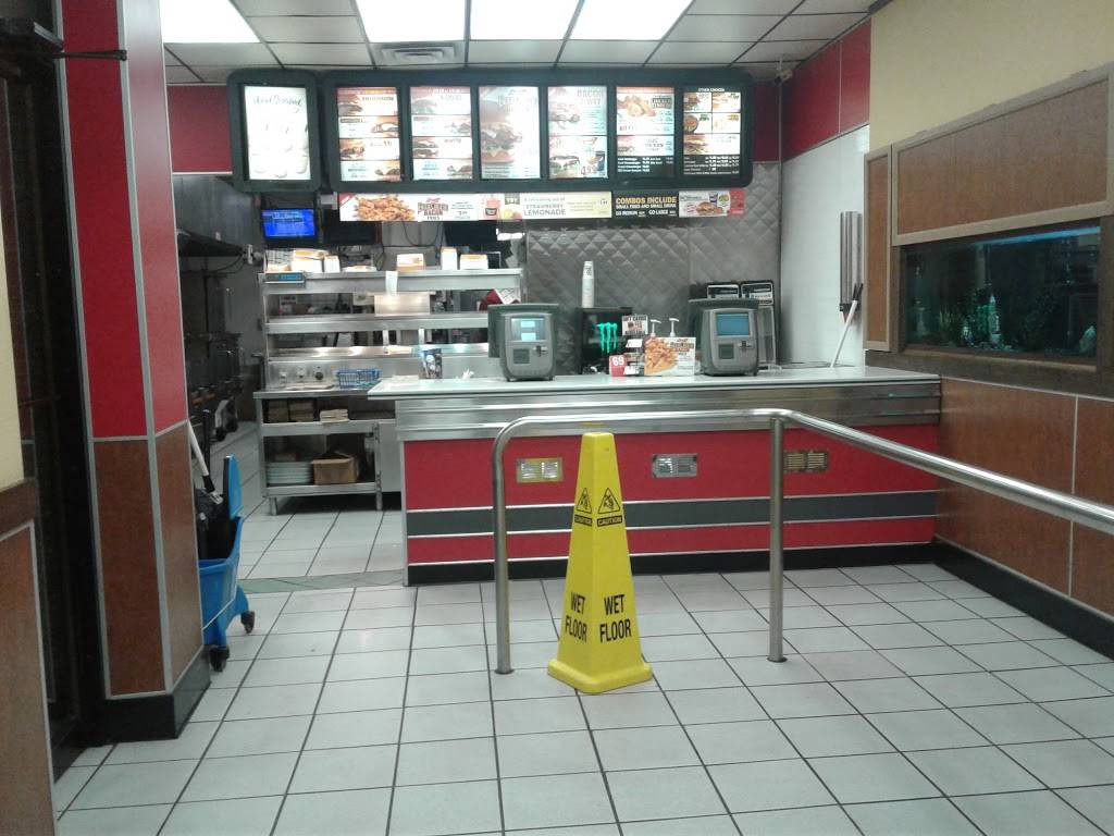 Hardees | restaurant | 30759 Sussex Hwy, Laurel, DE 19956, USA | 3028756013 OR +1 302-875-6013