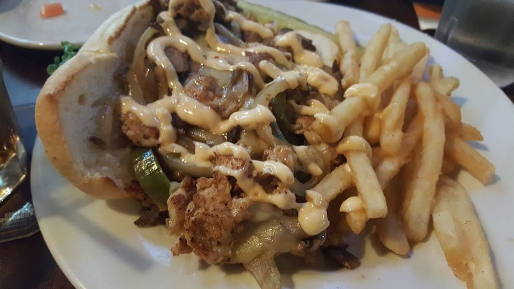 Stacked Pickle | restaurant | 172 Melody Ave, Greenwood, IN 46142, USA | 3173009462 OR +1 317-300-9462